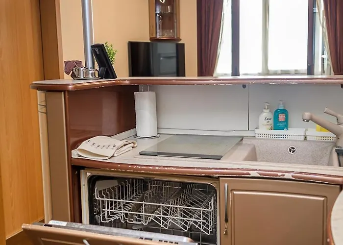 Apartamento Bright & Spacious 2-bedroom Flat In By Flat Mаnаger