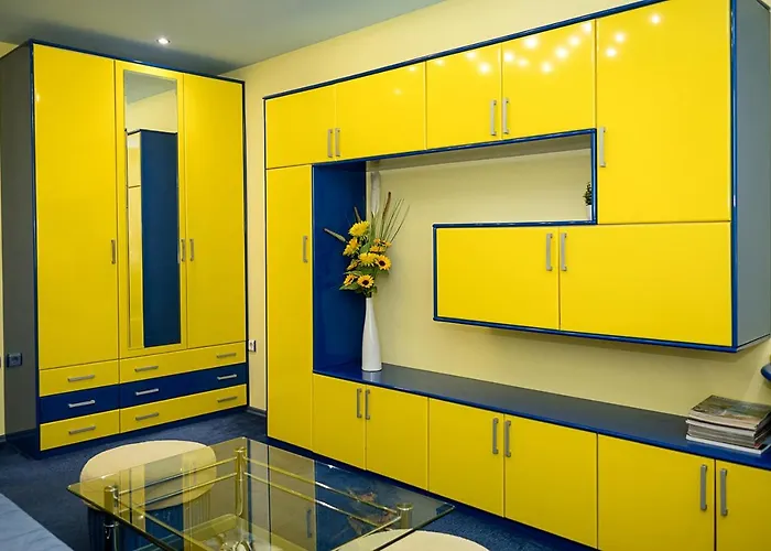 Bright & Spacious 2-bedroom Flat In By Flat Mаnаger Apartamento Varna